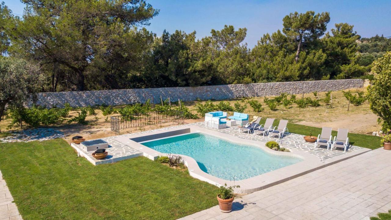 Emarmene With Private Pool Near Rhodes Town & Airport * Koskinou (Rhodes)