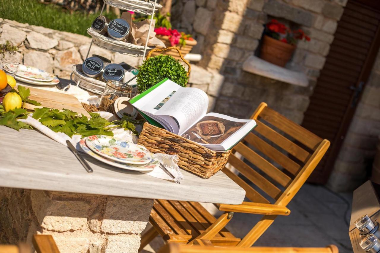 Emarmene With Private Pool Near Rhodes Town & Airport Σπίτι διακοπών *